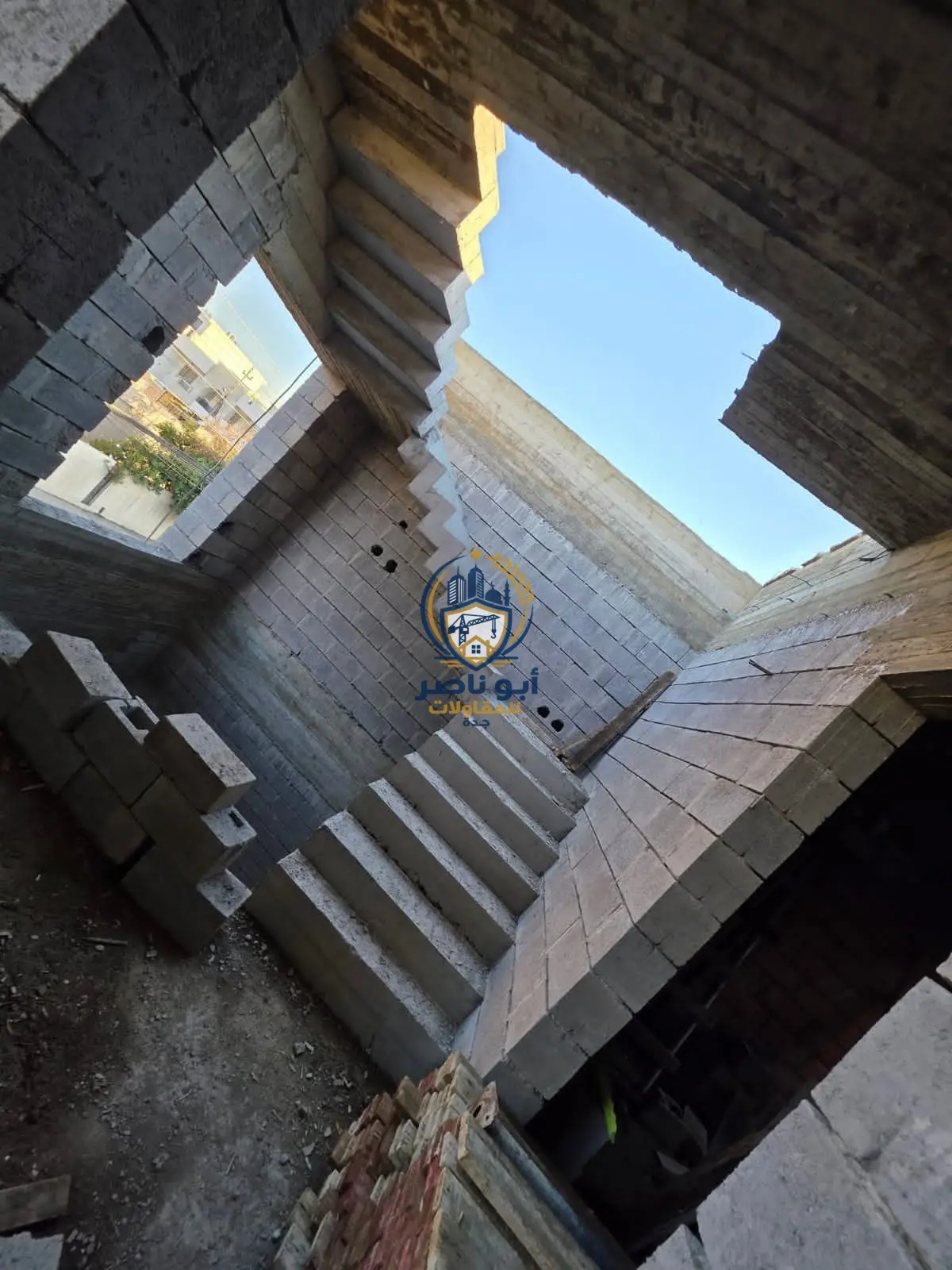 بناء درج ومناور بالبلوك