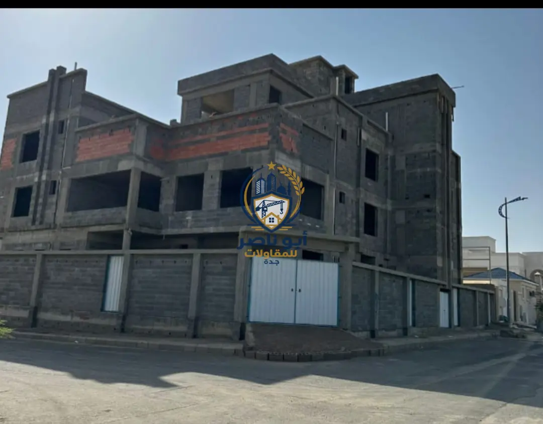 بناء هيكل خرساني متعدد الأدوار