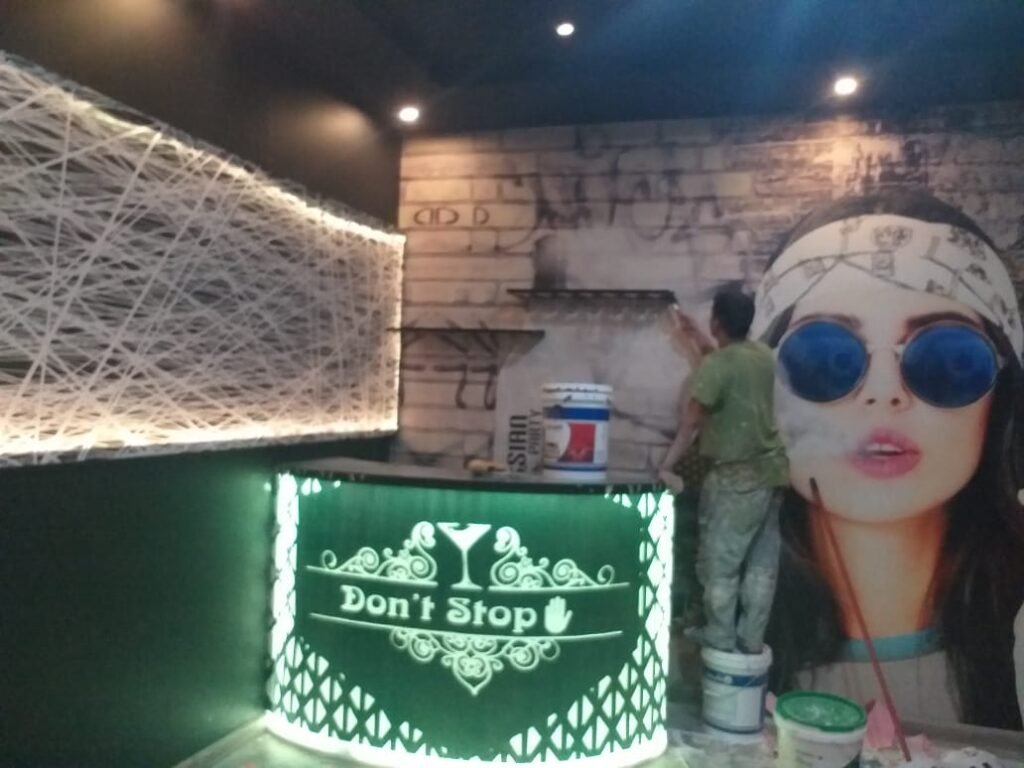 معلم ديكور بجده